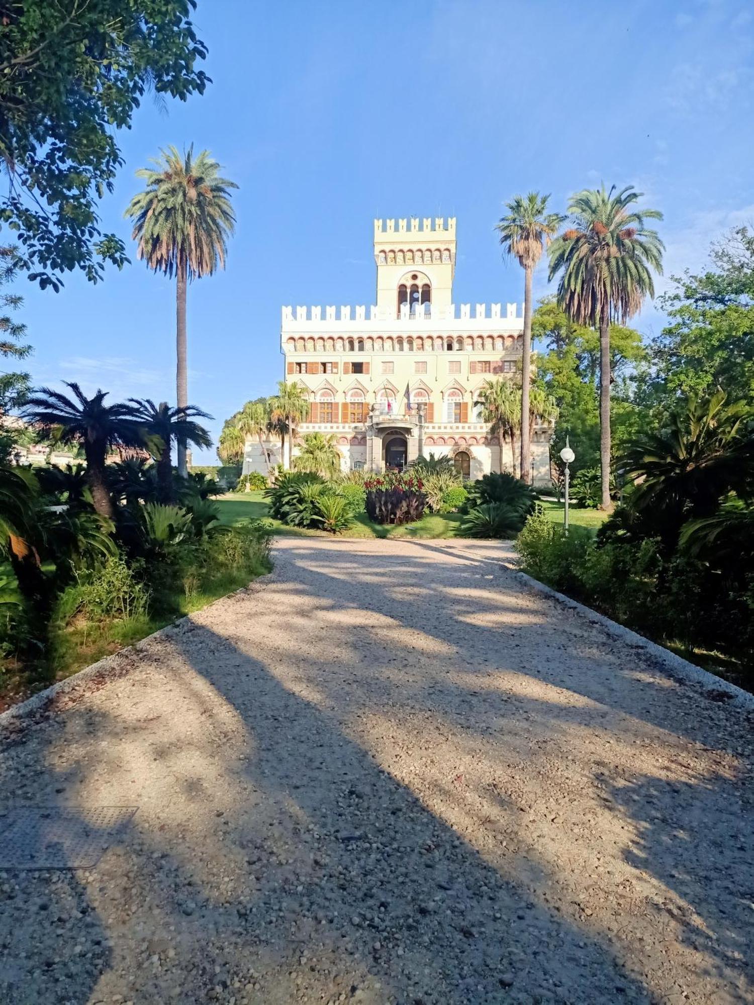 Hotel Serena Аренцано Экстерьер фото